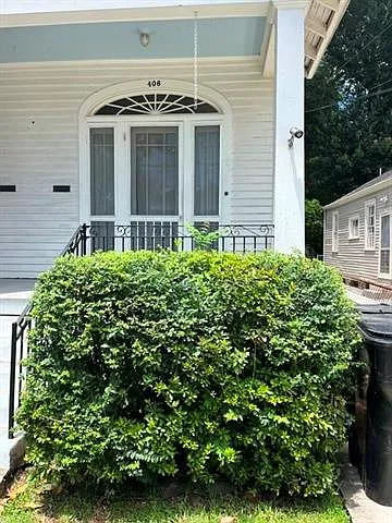 406 Hillary St — Photo 3