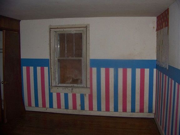 4th image of 3001 Mikels Ln
