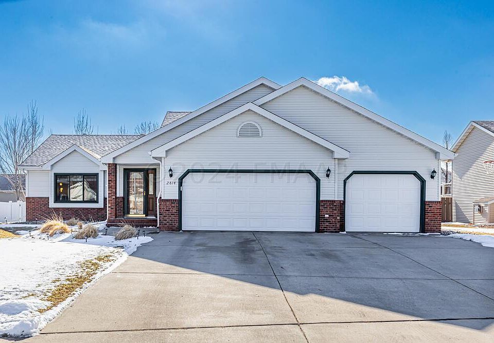 2814-36th-ave-s-fargo-nd-58104-zillow
