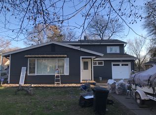 4409 Grover St, Omaha, NE 68105