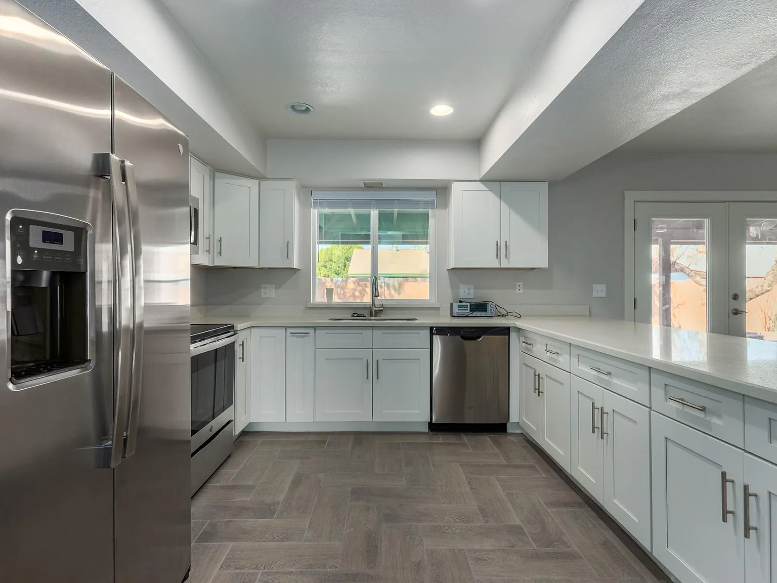 1308 S Polly Ann Dr — Photo 4