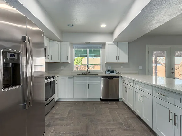 1308 S Polly Ann Dr — Photo 4