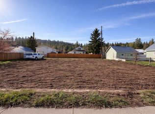 360 Burton Ave, Princeton, BC V0X2W0