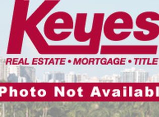 2804 Oakbrook Dr, Weston, FL 33332