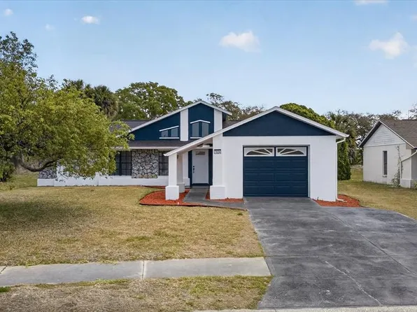7834 Seasons Ln, New Port Richey, FL 34653