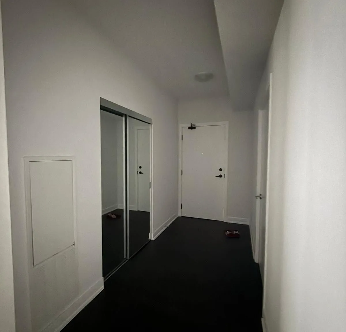 3 bed, $3,000 — Photo 2