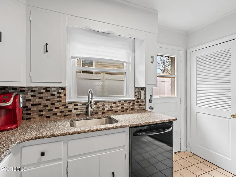 456 Harnell Ave — Photo 14