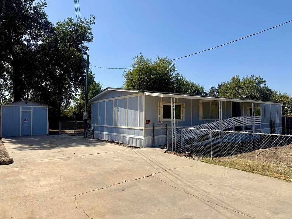 1st image of 15623 Jasmine Avenue