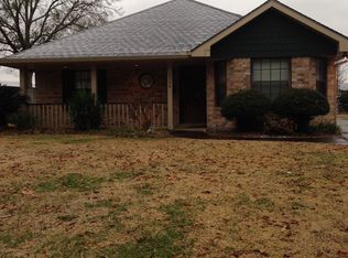 8904 Camille Ct, River Ridge, LA 70123