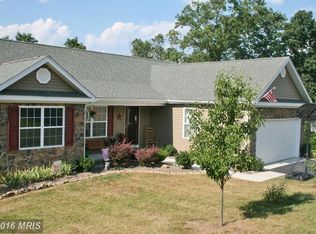 3 Lure Ct, Inwood, WV 25428