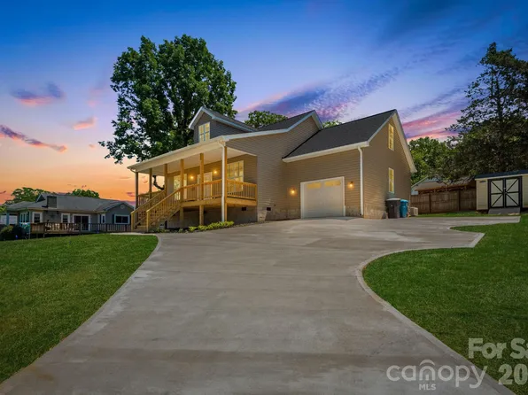 144 Georgia Ave, Forest City, NC 28043