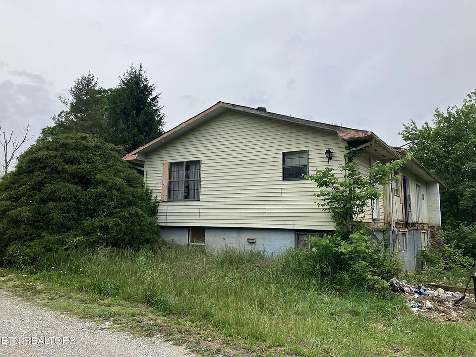 1st image of 37 Windy Acres Dr