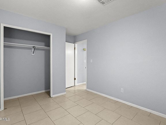 5th image of 1116 Southwestern Dr