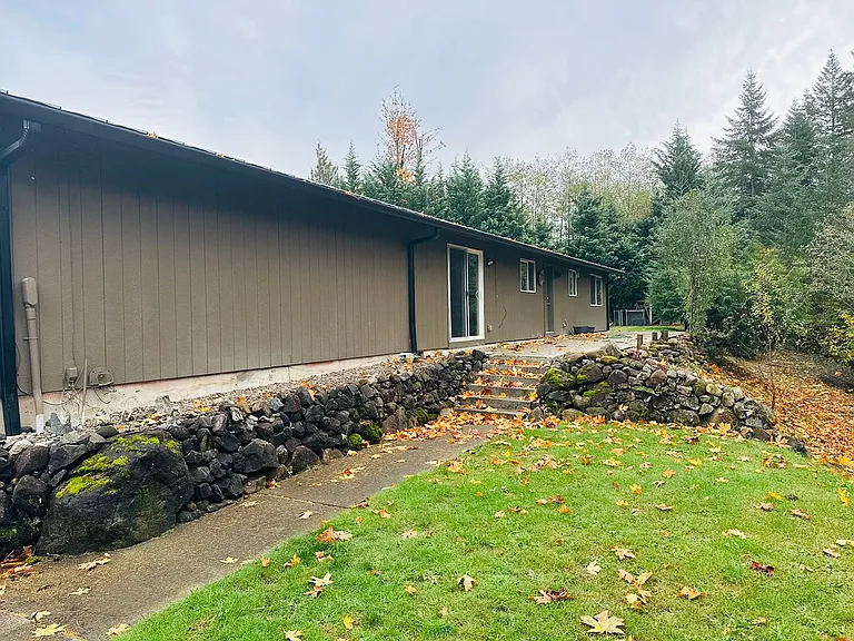 128 Bunting Dr — Photo 35
