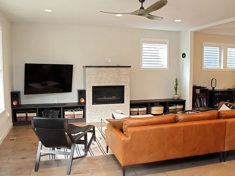 8240 SW 47th Ave — Photo 6
