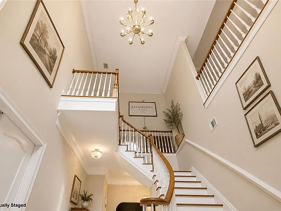 5th image of 8010 Scudder Way