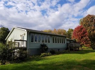 805 Cowlitz Trl, Mercer, PA 16137