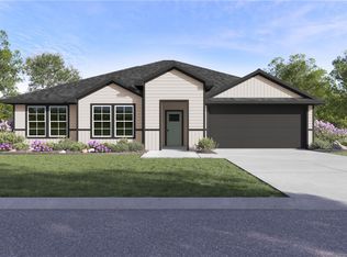 401 E Seville St, Siloam Springs, AR 72761