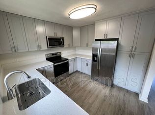 2419 Oahu Ave, Honolulu, HI 96822