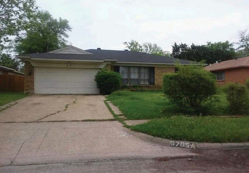 1st image of 6705 Saint Regis Dr
