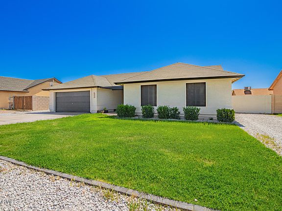 5th image of 8809 W TOWNLEY Avenue