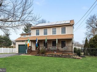 94 Carlton Ave, Ewing, NJ 08618
