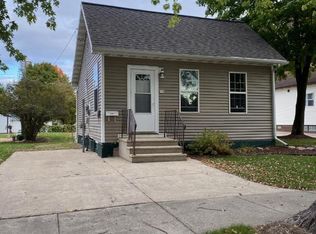270 N Franklin St, Oconto Falls, WI 54154