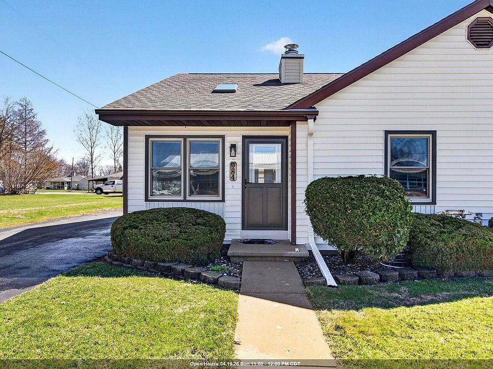 1st image of 984 Tullar Rd #17