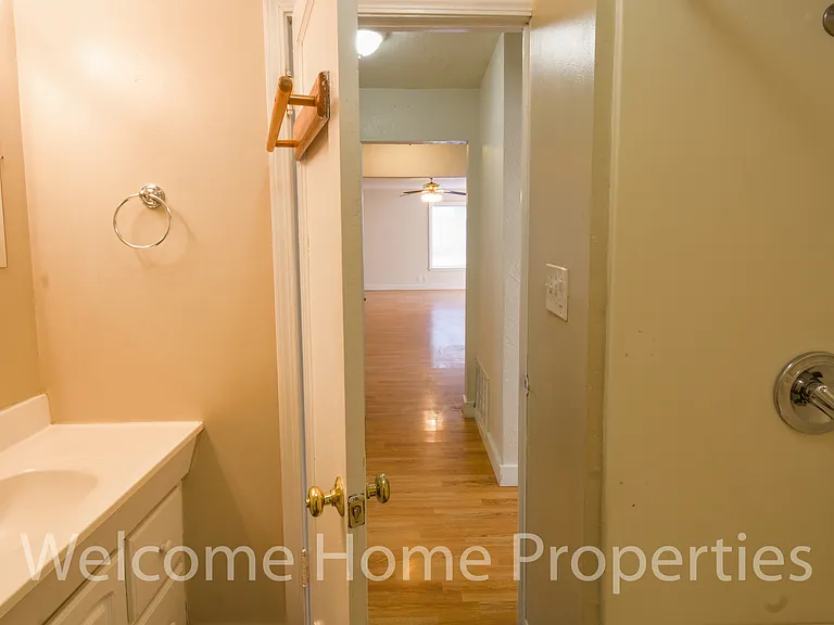 116 SW 13th St — Photo 40
