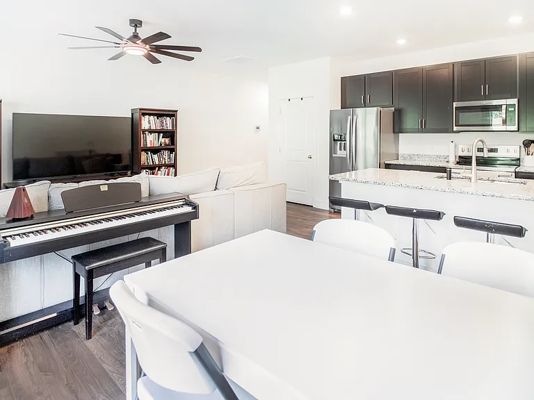 3517 Bisham Wood Ln — Photo 9