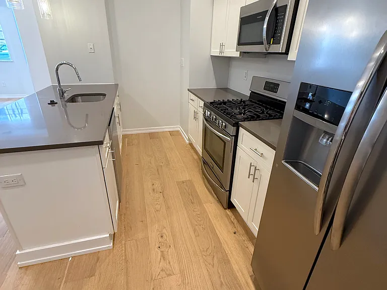 1311 N 6th St #1F — Photo 42
