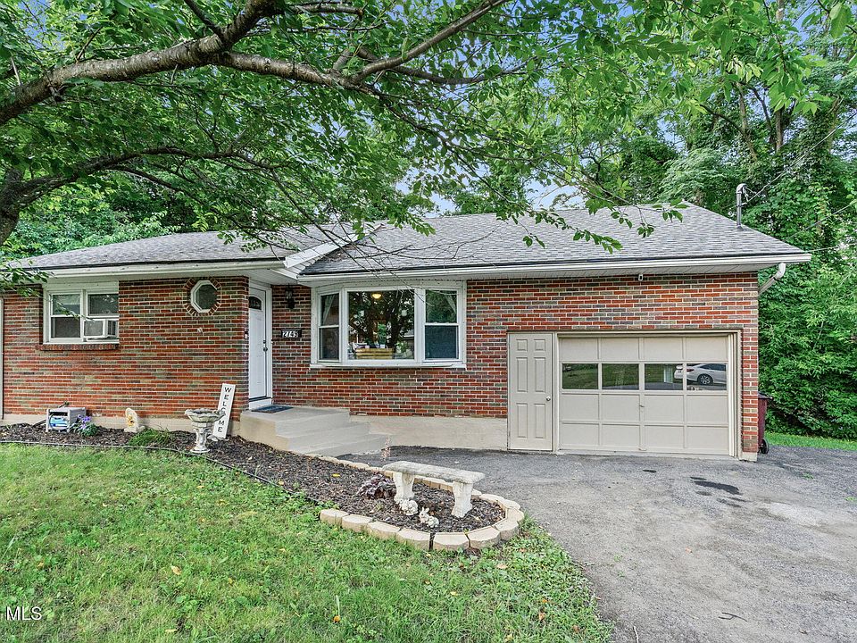1st image of 2749 Maida Lane