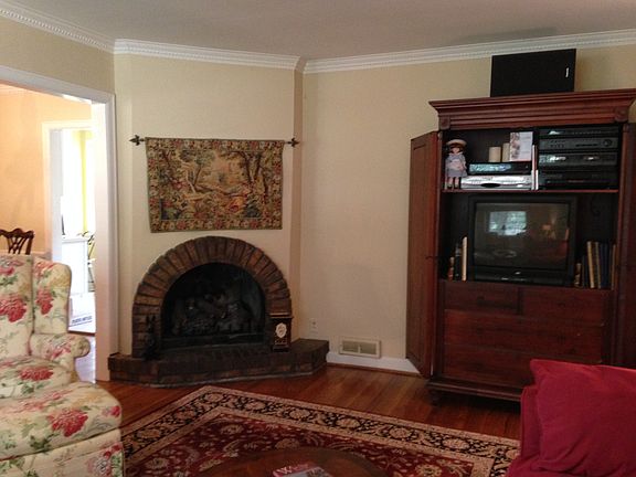 Living room with fireplace