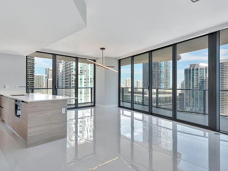 1300 S Miami Ave #2401 — Photo 7