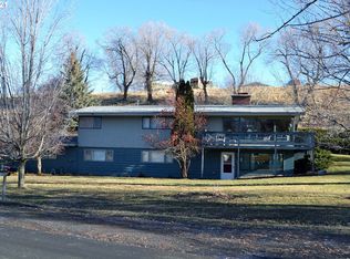 102 N East St, Joseph, OR 97846