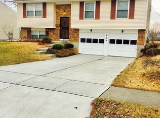 964 Holderness Ln, Cincinnati, OH 45240