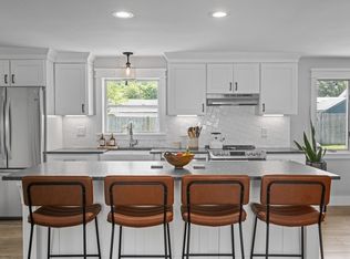 6 Exeter Rd, Beverly, MA 01915