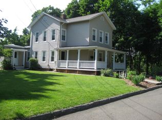 20 Prospect St, Bethel, CT 06801