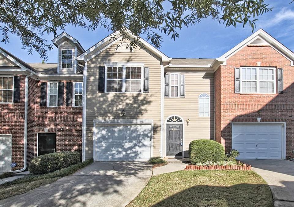 1st image of 422 Lantern Wood Dr