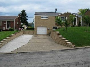 1714 Hollyrood Rd, Pittsburgh, PA 15227