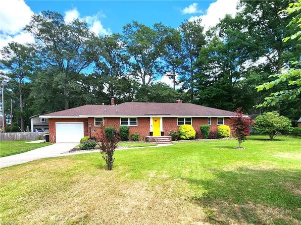 2201 Battery Park Rd, Chesapeake, VA 23323