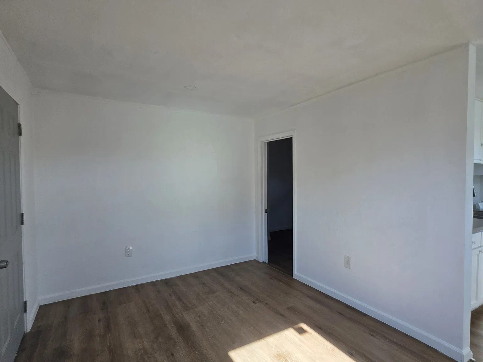 1 bed, $1,695 — Photo 4
