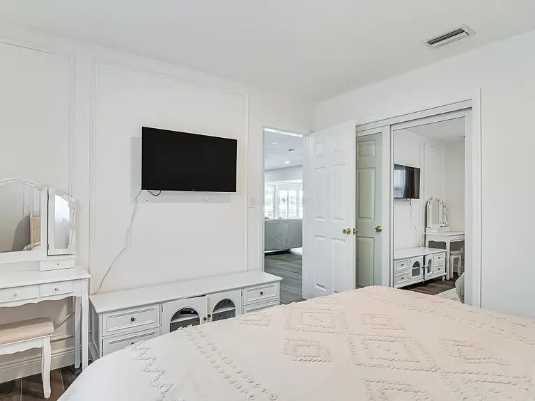 4636 Bay Crest Dr — Photo 40
