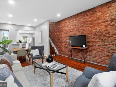 1346 N Dover St, Philadelphia, PA, 19121