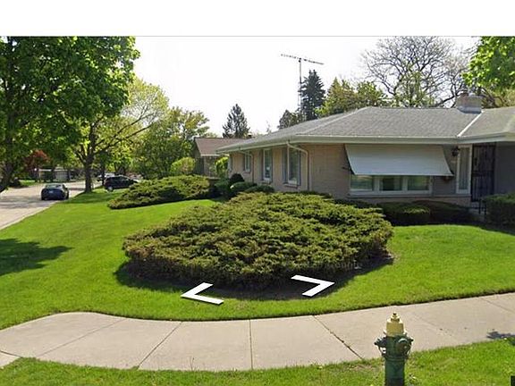 3rd image of 1217 Fairway DRIVE