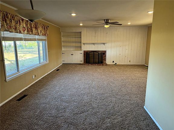 5th image of 916 S 14th Pl
