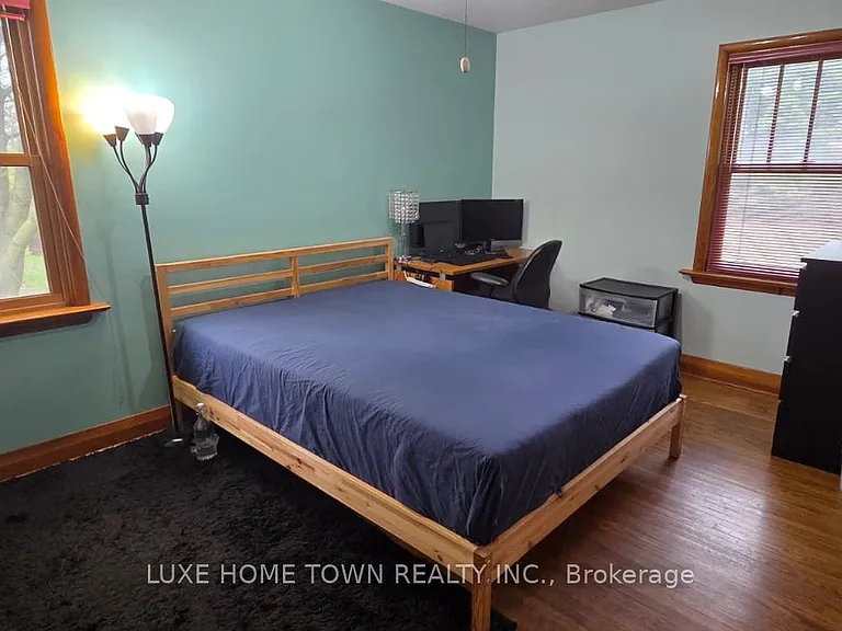2445 Hespeler Rd — Photo 35