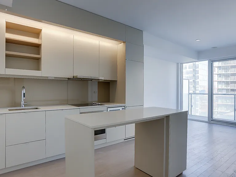 101 Peter St #1401 — Photo 4