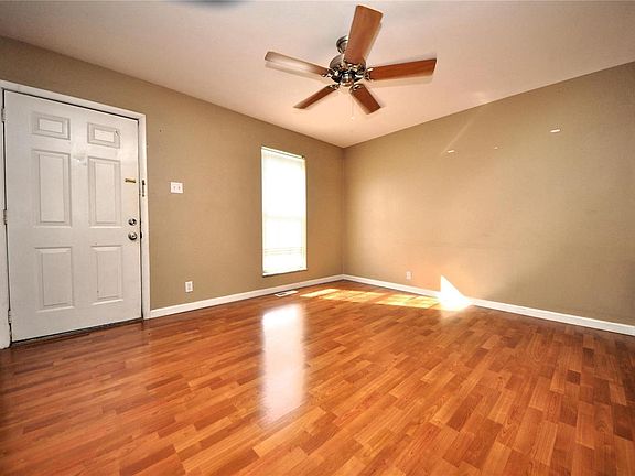 4th image of 1241 Clarkson Ct #1241