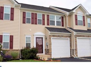 126 Fawn Dr, Gilbertsville, PA 19525